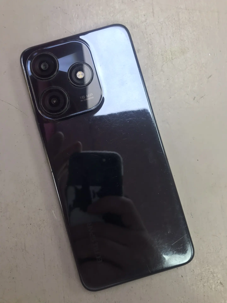 Мобильный телефон Tecno SPARK 10C 4/128