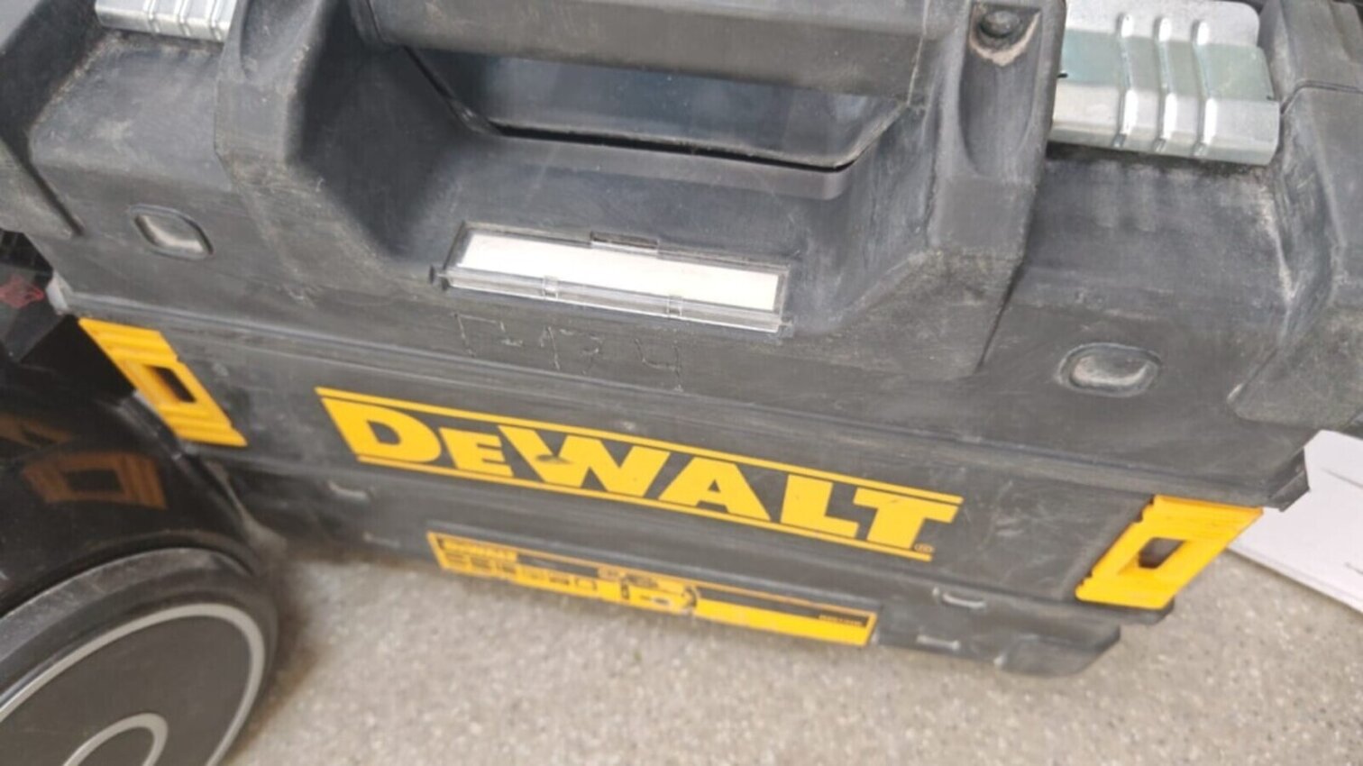 Перфоратор Dewalt 25144