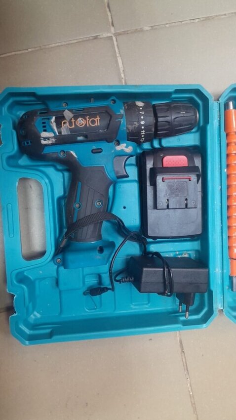 Шуруповерт AVTOFAT