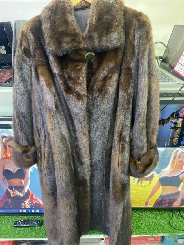 Шуба Saga mink 50р