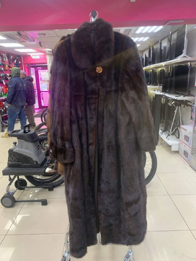 Шуба Норка 54 размер