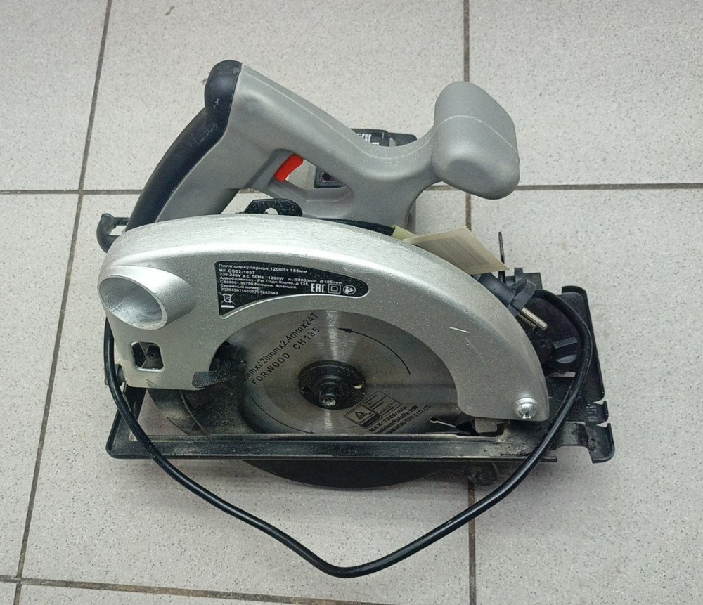 Циркулярная пила 1200Вт 185мм