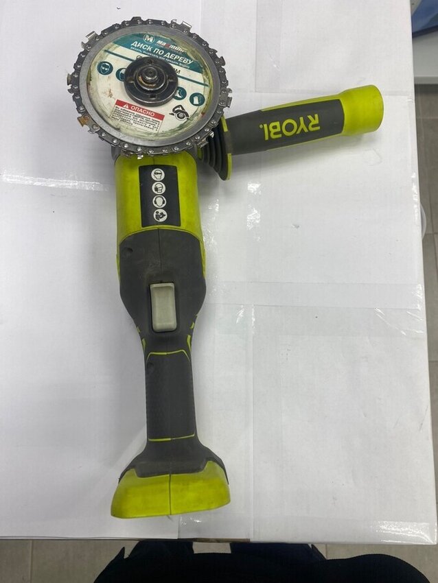 Болгарка RYOBI 18V