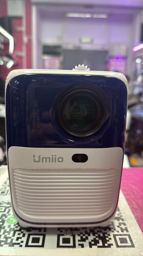 Проектор Umiio q2