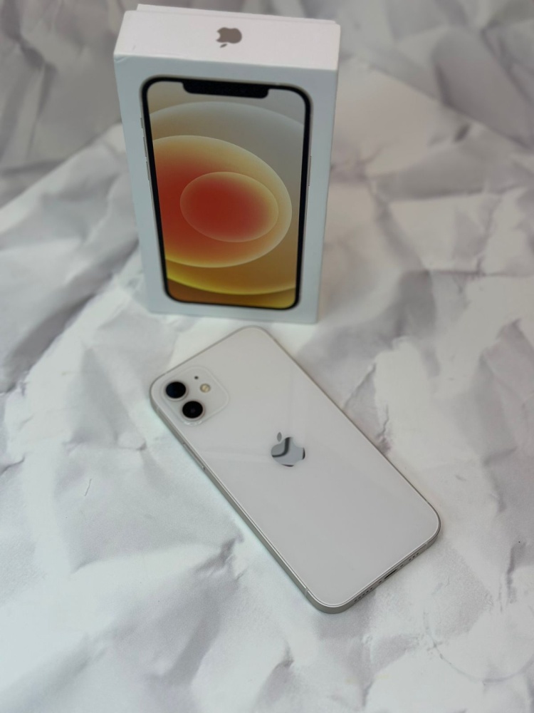 Смартфон iPhone 12 64 Gb