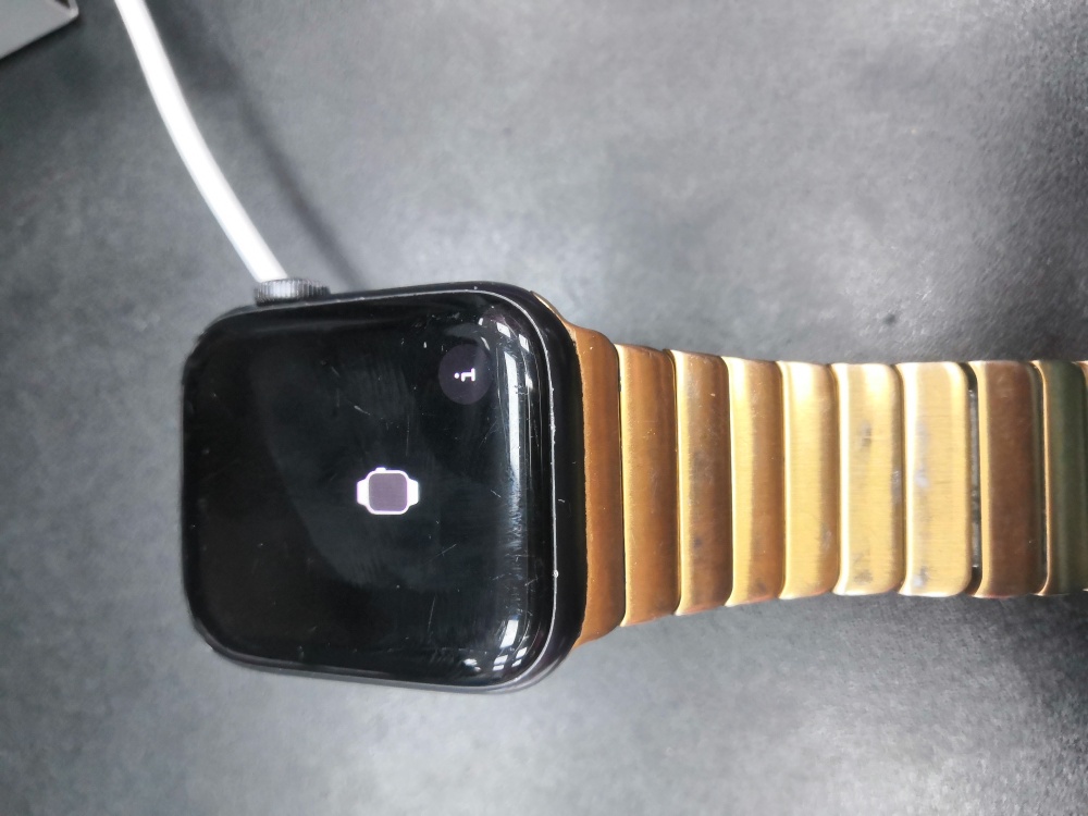 Часы Apple se 44mm