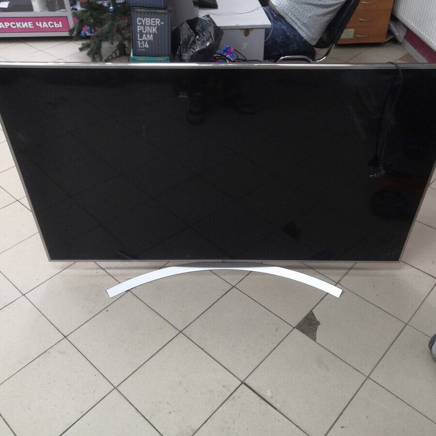 Телевизор LG 65uh770v