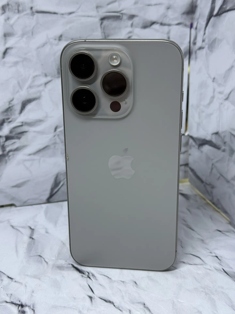 Смартфон iPhone 15 PRO 128gb