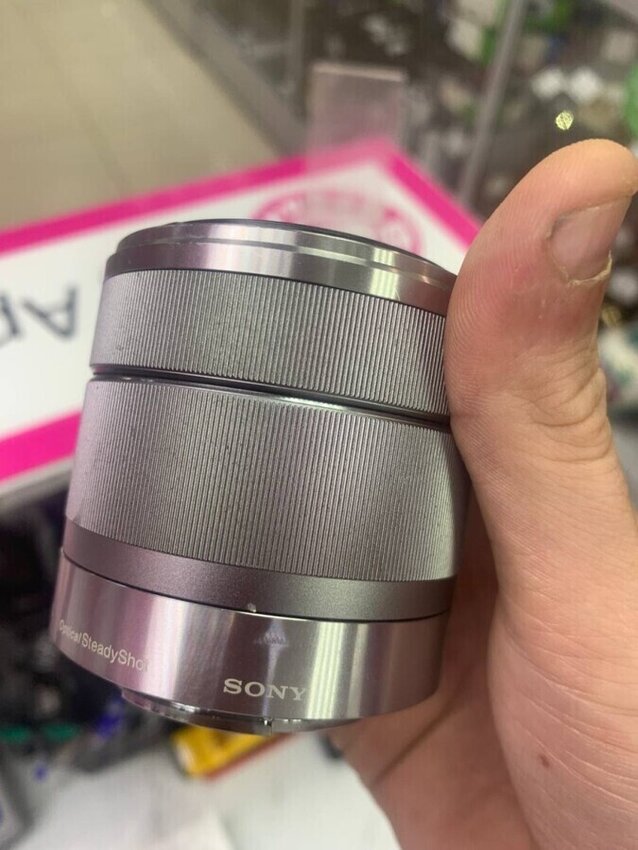 Объектив SONYdel1855
