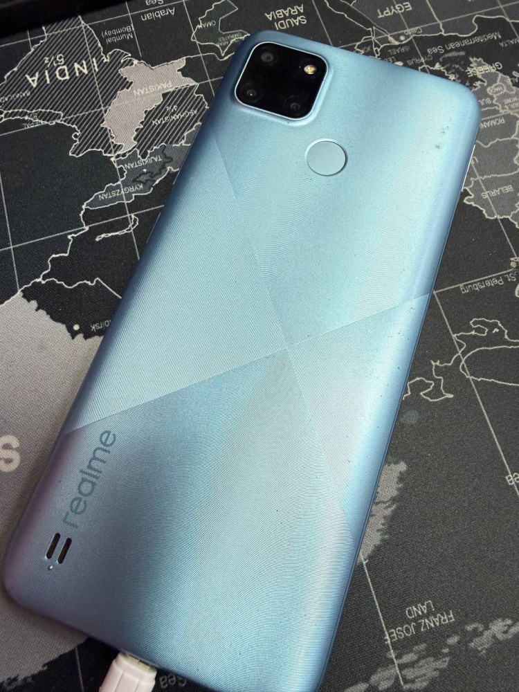 Смартфон Realme C21Y 32 NFC