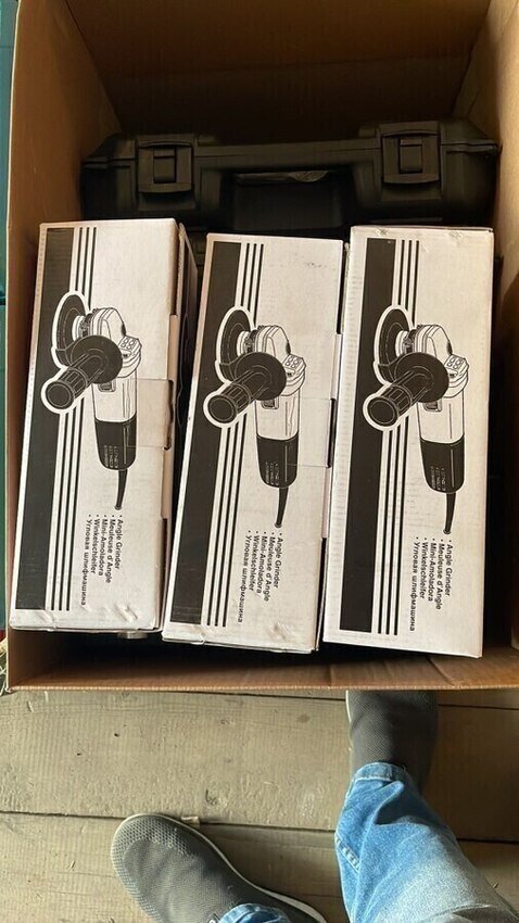 УШМ Аккумуляторная 2 АКБ