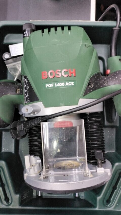 Фрезер Bosch POF 1400 ACE