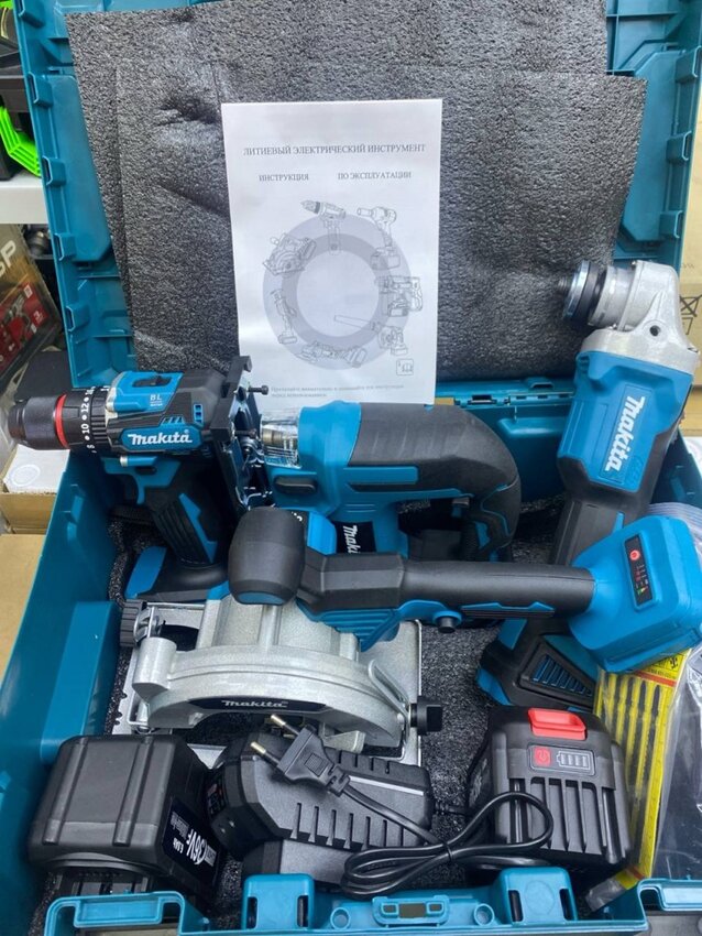 Набор инструментов makita 4в1