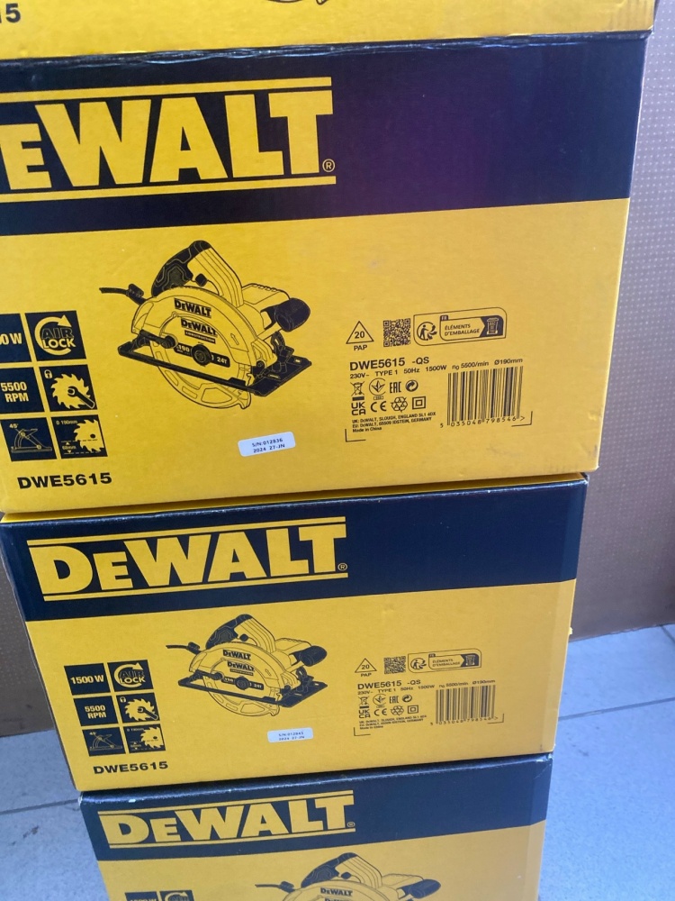 Дисковая пила DeWalt DWE 575