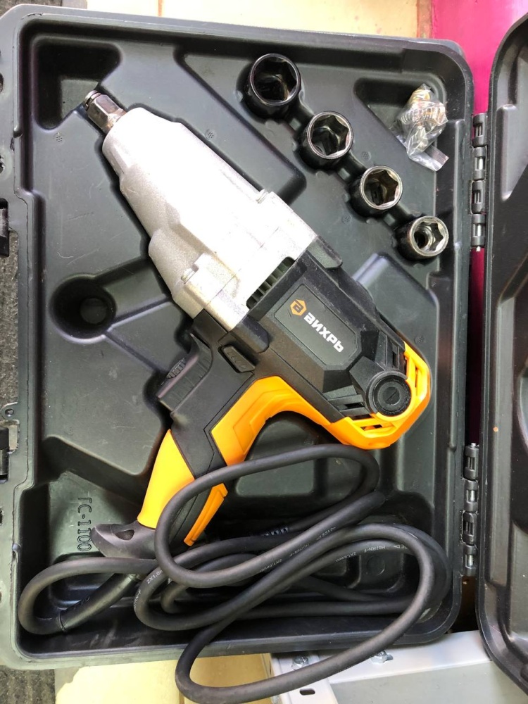 Гайковерт вихрь гс-1100