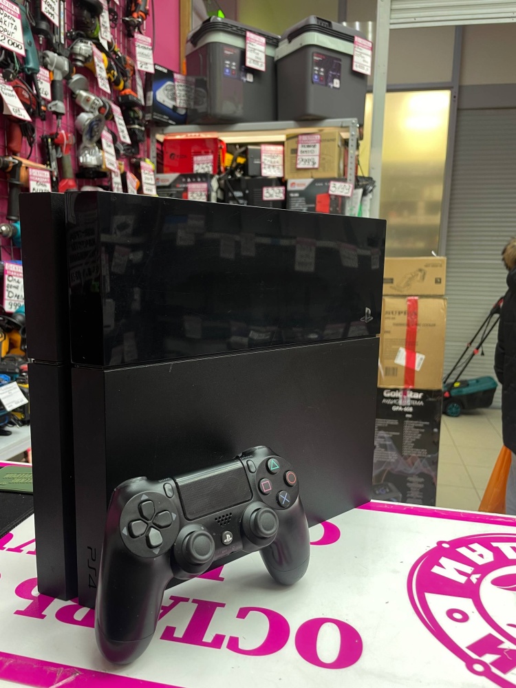 Игровая приставка Sony PlayStation 4 fat 500gb