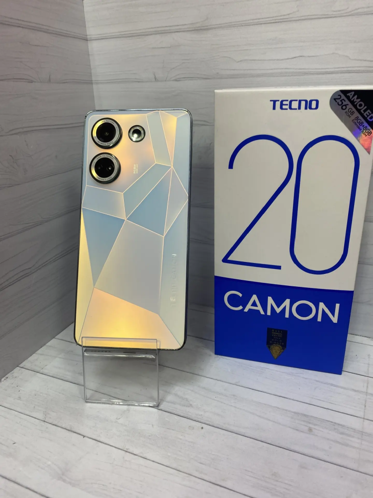 Мобильный телефон Tecno CAMON 8/256GB