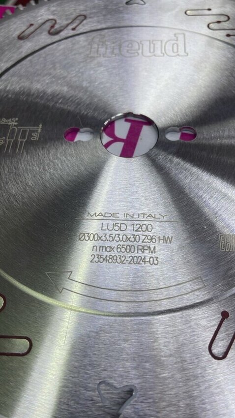 Диск пильный по металлу LU5D (300х30 мм; 96Z) FREUD PRO LU5D12000