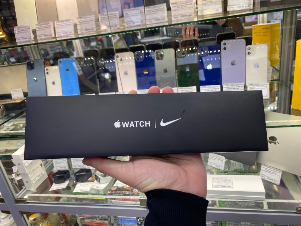 Часы Apple Watch series 7 45mm