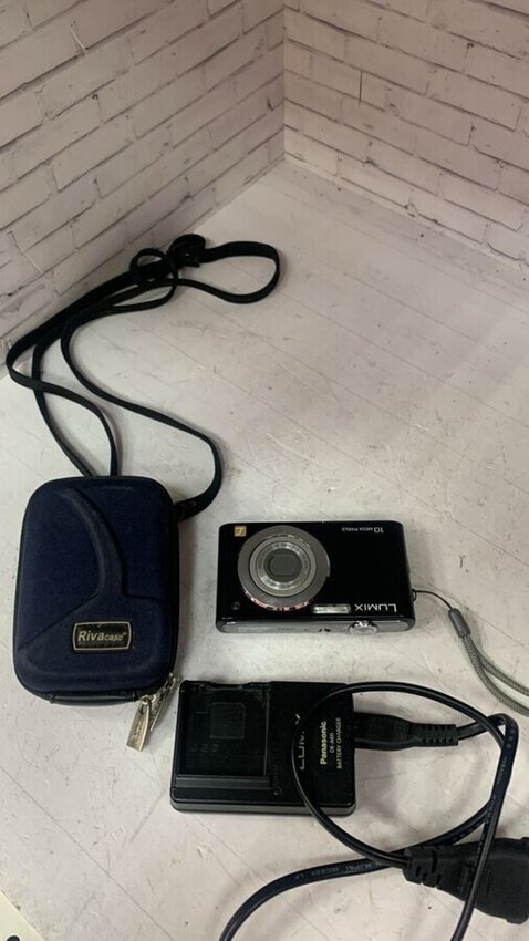 Фотоаппарат Panasonic Lumix 10 Mega Pixels