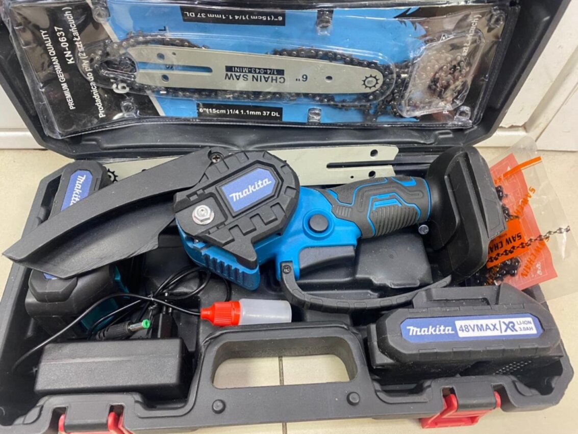 Кусторез Makita