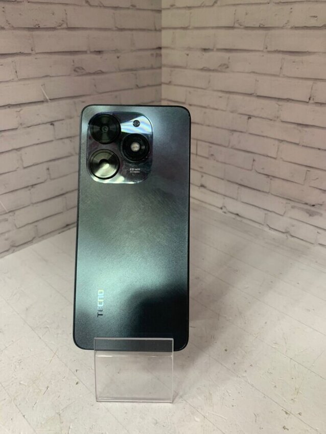 Мобильный телефон Tecno Spark Go 4/64