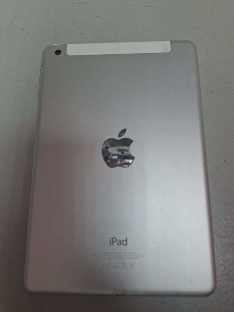Планшет Apple iPad mini 1 16Gb
