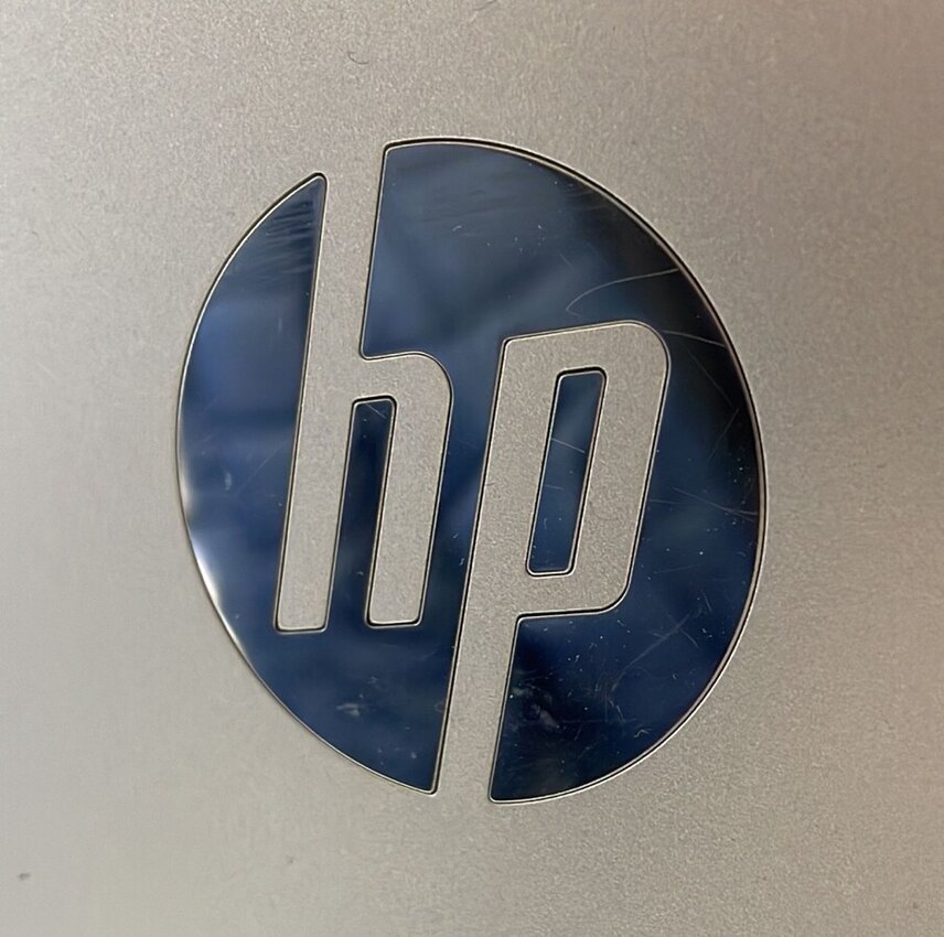 Ноутбук HP i5 4*3.2/8/258SSD/1