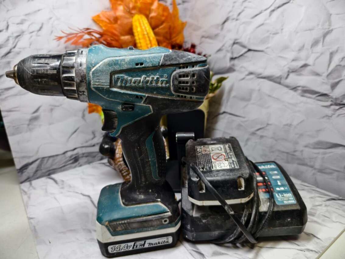 Шуруповерт Makita DF347D