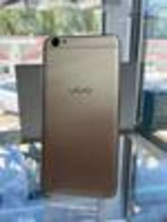 Смартфон Vivo Y67 4/128гб