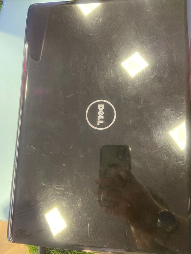 Ноутбук Dell inspirion 1464