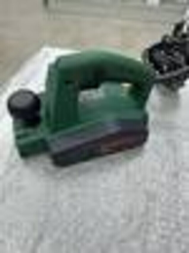 Рубанок Bosch PHO 1