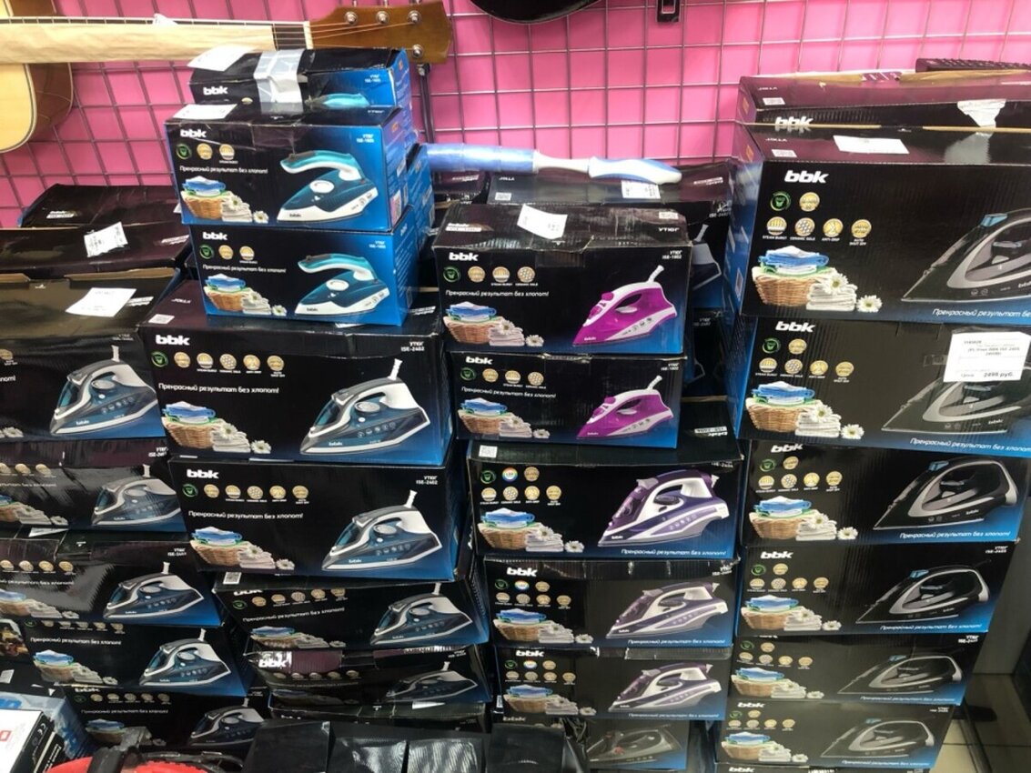 /Утюг BBK ISE-2402 2400Вт