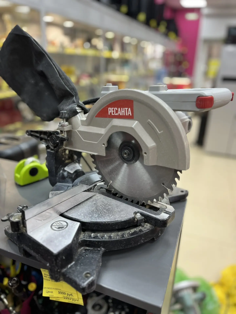 Торцовочная пила  Ресанта тп-210