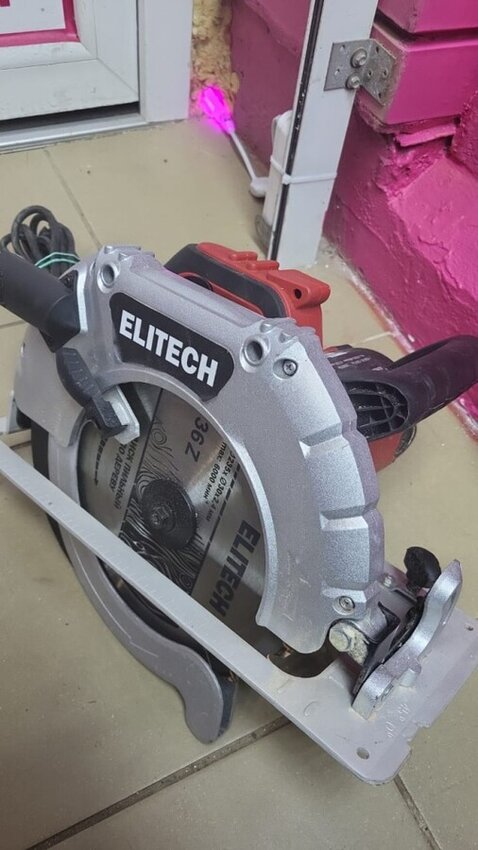 Дисковая пила Elitech пд 20-850э
