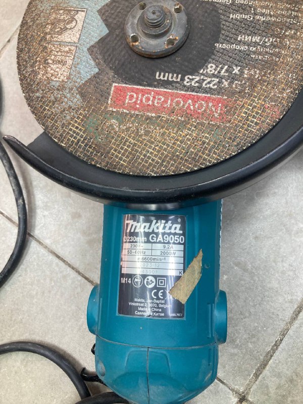 УШМ (Болгарка) Makita ga9050