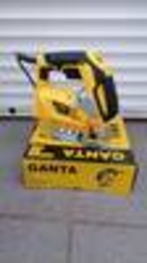 Лобзик GANTA JS-1000R