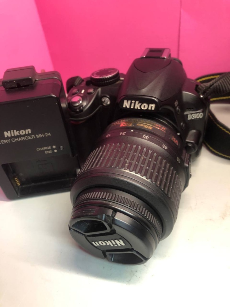 Фотоаппарат NIKON D3100