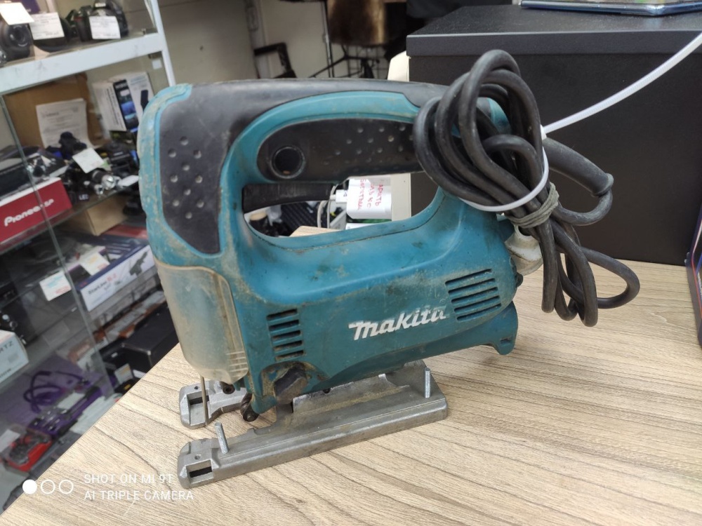 Лобзик Makita 4329